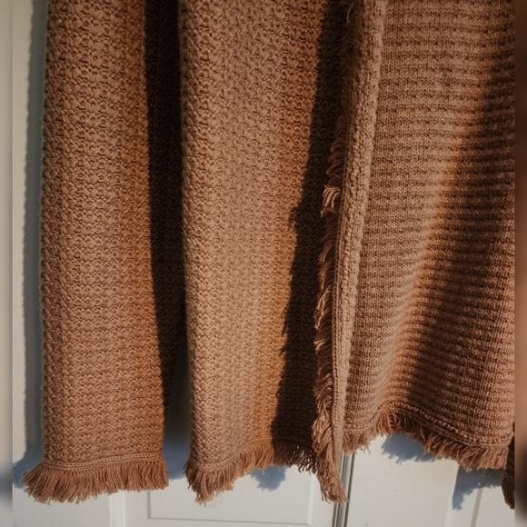 Two Bees Cashmere Fringe Trim Cardigan in Tan L - Picture 2 of 7